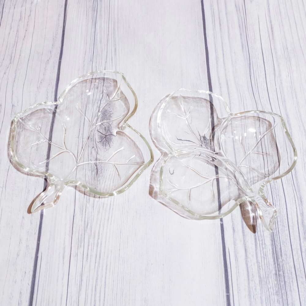 Vintage Hazel Atlas Glass Leaf Shaped Dishes x 2
